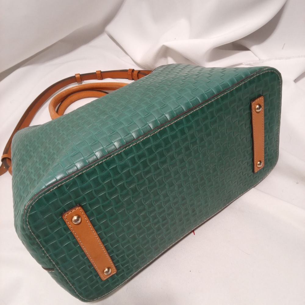 Dooney & Bourke Green Woven Leather Satchel with Tan Trim - Picture 4 of 6